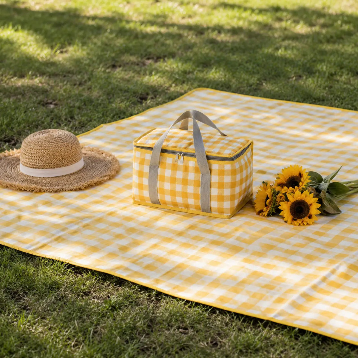 Water-Resistant Picnic Mat